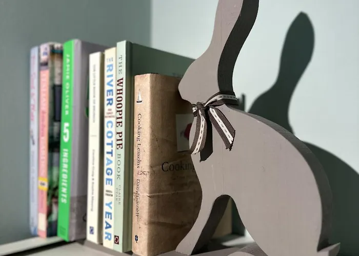 Unique Clifton On Historic Crescent Апартаменты