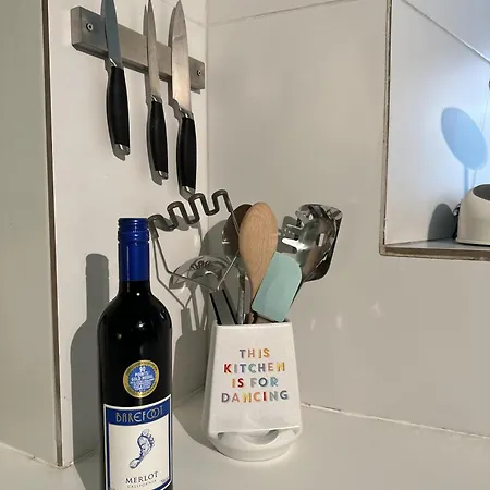 Unique Clifton On Historic Crescent Daire *