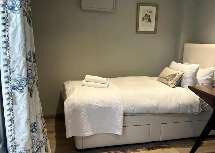 Unique Clifton On Historic Crescent Appartement *